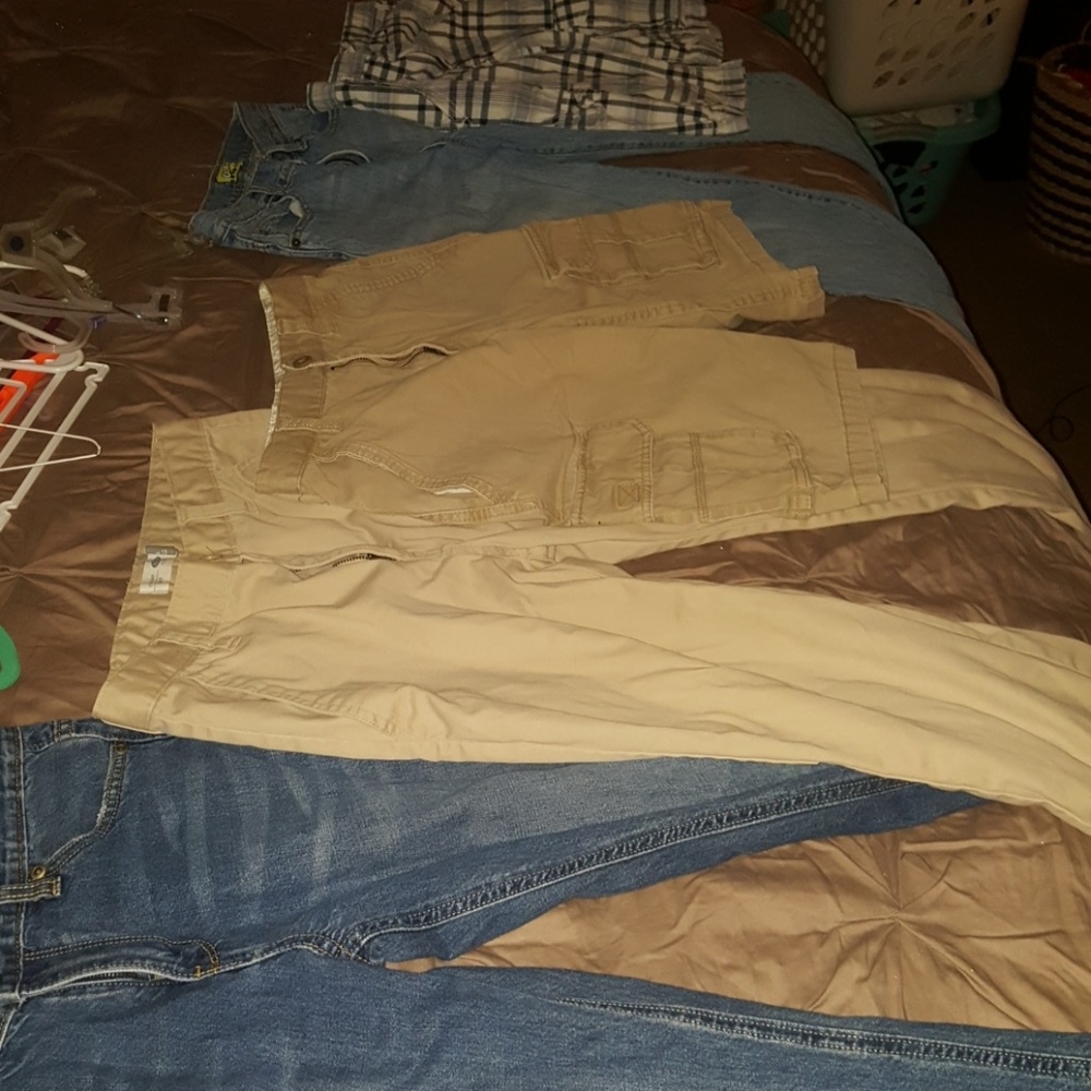 Set of 6 Old Navy Bottoms Size 14/16 Boys